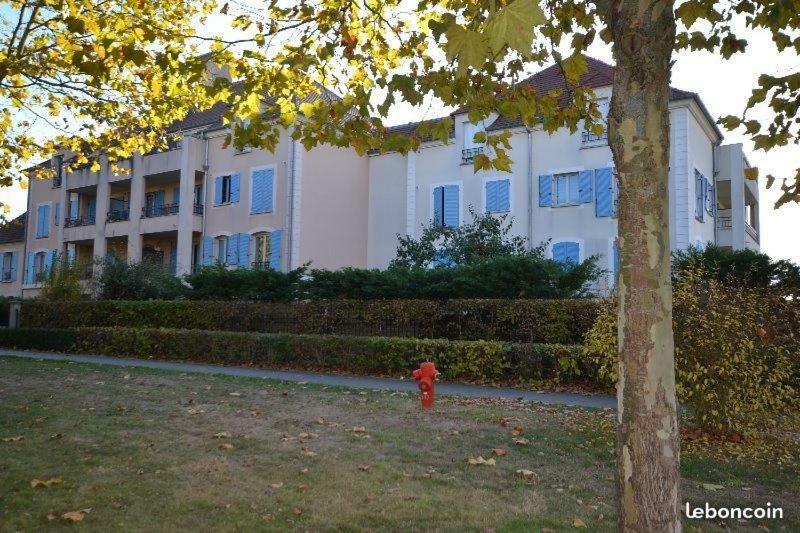 Chambre d'Hôtes Proche de Disneyland et Pas Loin de Paris Bussy-Saint-Georges Exterior foto
